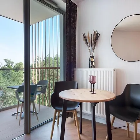 Luxurious Near The Sea In