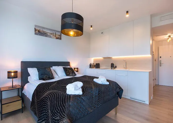 Luxurious Near The Sea In Appartement